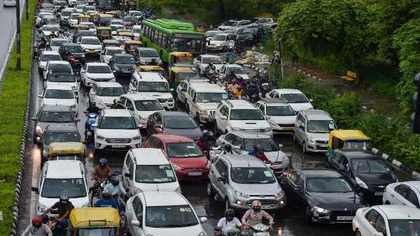 वाहन चोरी के मामलों मामूली कमी