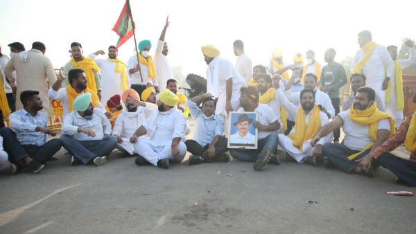 किसानों को गुमराह कर रही है कांग्रेस: पीएम मोदी 