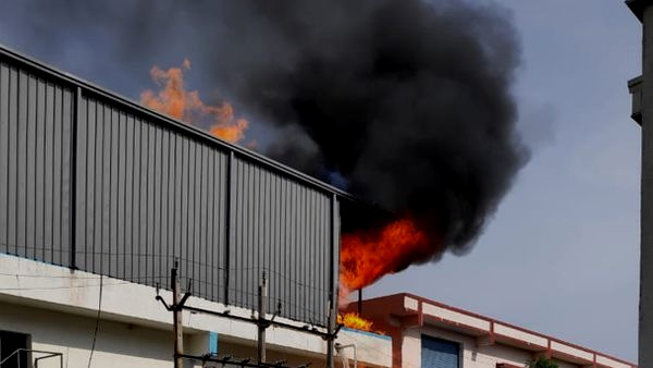A massive fire broke out at a chemical factory in ahmedabad, Fire Extinguished By 13 Vehicles of fire Brigade