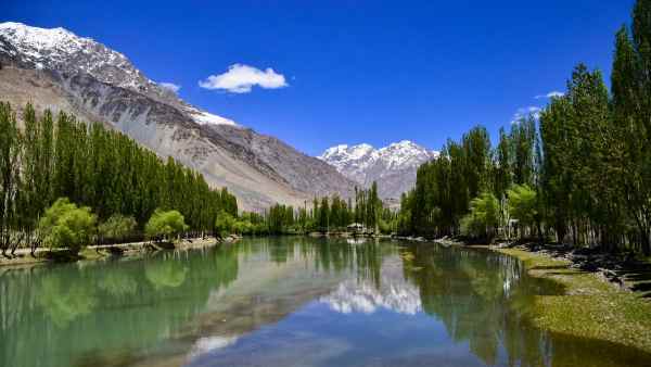 गिलगित-बाल्टिस्तान को पूर्ण प्रांत का दर्जा देने की तैयारी