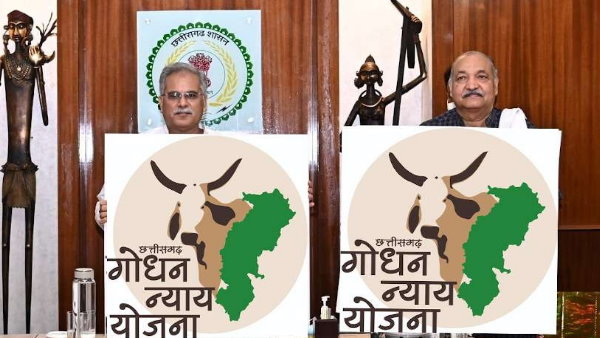 कमाई से खरीदी स्कूटी कमाई से खरीदी स्कूटी