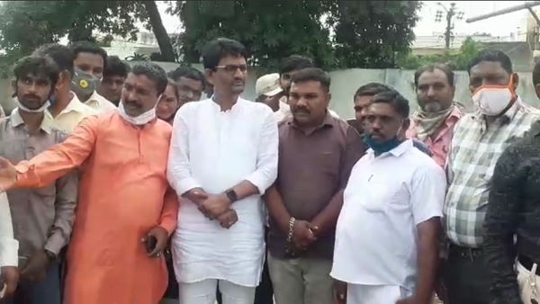 ऐसे तोड़े गए नियम