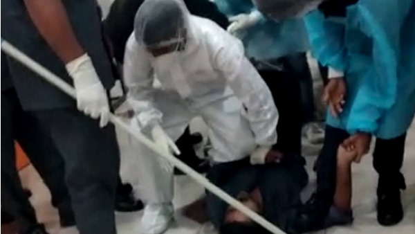 वीडियो में दिखा चिल्लाता हुआ