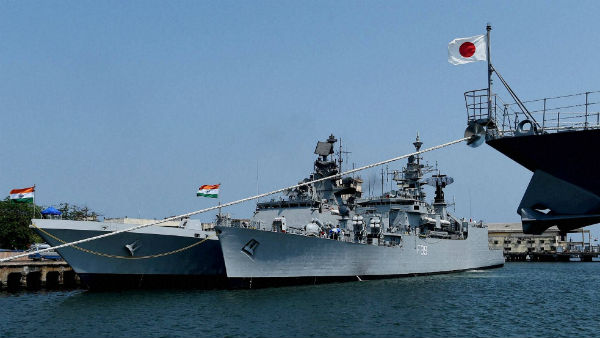 भारत के करीब 8 चीनी वॉरशिप्‍स 