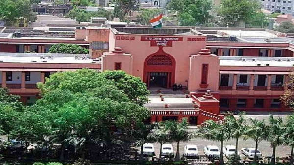 महिला ने दुष्कर्म का आरोप लगाया महिला ने दुष्कर्म का आरोप लगाया