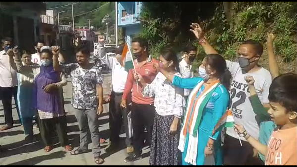 कैलाश के पास चीन की मिसाइलें तैनात कैलाश के पास चीन की मिसाइलें तैनात