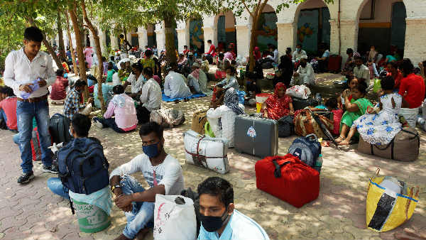 मनरेगा से जुड़े 27 करोड़ से ज्यादा लोग