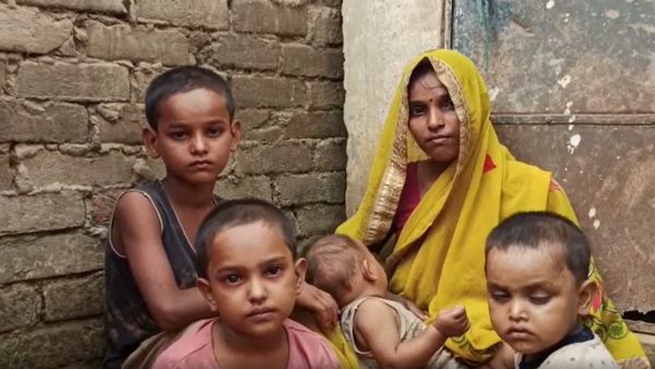 debt ridden man ends his life after not being able to pay EMI in kannauj debt ridden man ends his life after not being able to pay EMI in kannauj