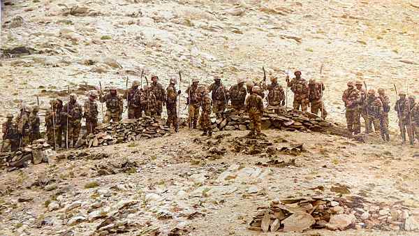चीन की ओर से फायरिंग के बावजूद नहीं डिगा हौसला