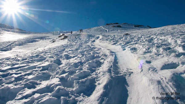 14,000 फीट की ऊंचाई पर वर्कशॉप 