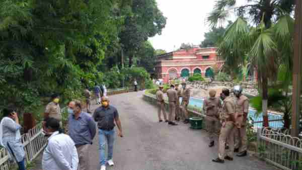 हेलुसिनेशन की बीमारी से ग्रसित थी छात्रा