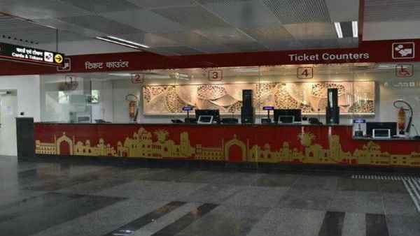 UPMRC ने स्टेशन पर करवाए हैं ये उपाय UPMRC ने स्टेशन पर करवाए हैं ये उपाय