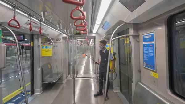 मेट्रो में सफर के लिए गाइडलाइंस का सख्ती से पालन