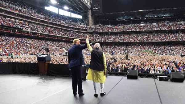 भारतीय-अमेरिकियों में ट्रंप का समर्थन बढ़ा- थिंक टैंक