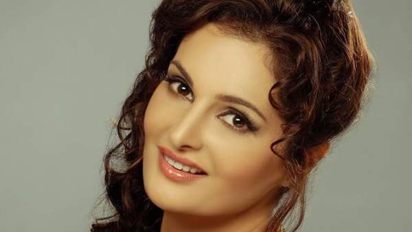 मोनिका बेदी मोनिका बेदी