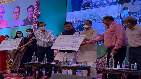 सहकारी समीतियां देश के आर्थिक विकास की रीढ़