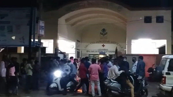 A Lawyer killed In The City Of Rapar in kutch, incident caught in CCTV