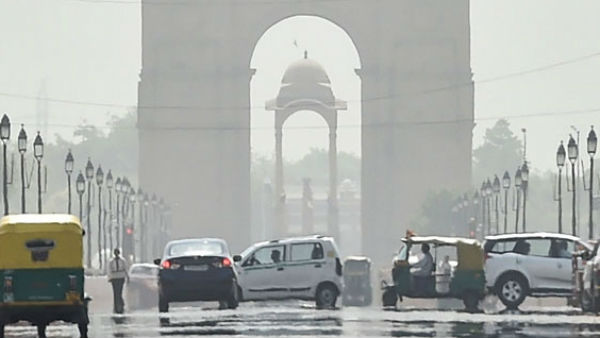 बंगाल की खाड़ी में कम दबाव का क्षेत्र बन गया है बंगाल की खाड़ी में कम दबाव का क्षेत्र बन गया है