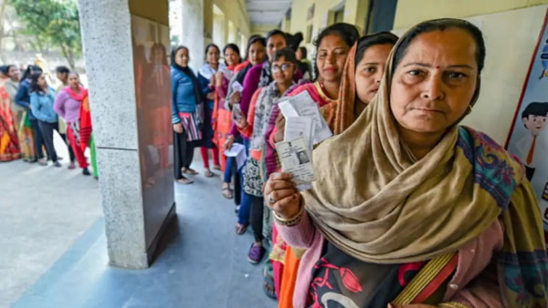 कुर्मी चेतना महारैली से नीतीश को मिला मंच कुर्मी चेतना महारैली से नीतीश को मिला मंच