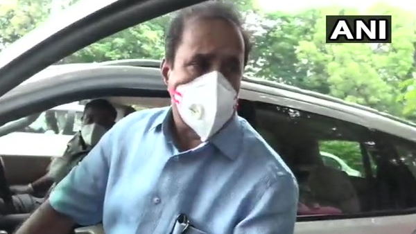 मुंबई की पुलिस का देशभर में नाम: देशमुख मुंबई की पुलिस का देशभर में नाम: देशमुख