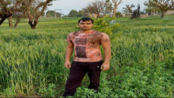 राकेश कुमार की 11 सरकारी नौकरियां