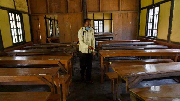  दिल्ली, हरियाणा में स्कूल रहेंगे बंद