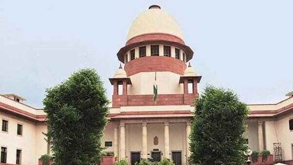 Supreme Court gives Telecom Companies 10 years to clear their AGR dues Supreme Court gives Telecom Companies 10 years to clear their AGR dues