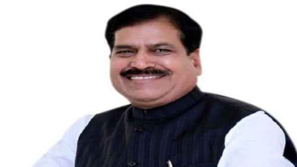 राज्‍य रेल मंत्री के तौर पर डेढ़ साल का कार्यभार 