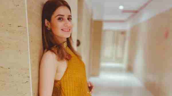 Tanya Purohit मूल रुप से उत्तराखंड की रहने वाली है Tanya Purohit मूल रुप से उत्तराखंड की रहने वाली है