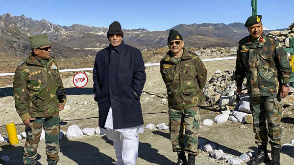 तवांग पर जताता है हक 