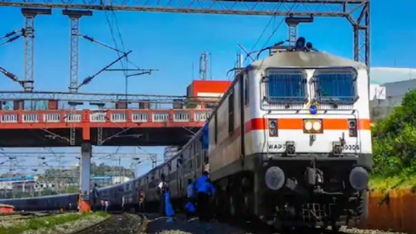 1.40 लाख पदों पर 2.40 करोड़ से ज्यादा आवेदन 1.40 लाख पदों पर 2.40 करोड़ से ज्यादा आवेदन