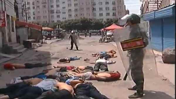 इस्लाम के ठेकेदार देशों को नहीं दिखता उइगरों का दर्द