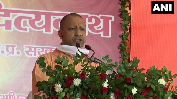 CM Yogi inaugurated many projects in Unnao CM Yogi inaugurated many projects in Unnao
