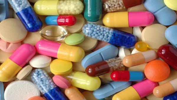 वयस्क के लिए रोज़ विटामिन सी की 65 से 90 मिलीग्राम की डोज निर्धारित है