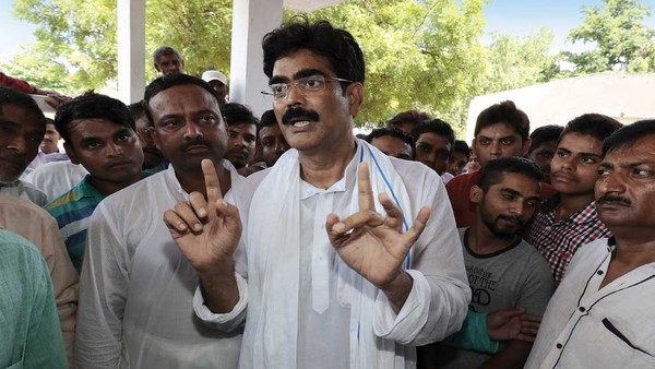 क्या सरकार के सहयोग से बाहर निकले थे शहाबुद्दीन ?