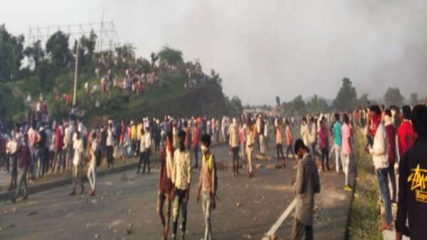 Rajasthan ST candidate protest dungarpur pelted-stones police lathicharge
