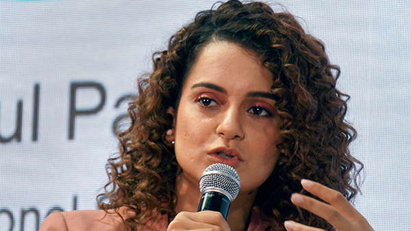 कंगना ने कहा- शिवसेना को ही डाला वोट कंगना ने कहा- शिवसेना को ही डाला वोट