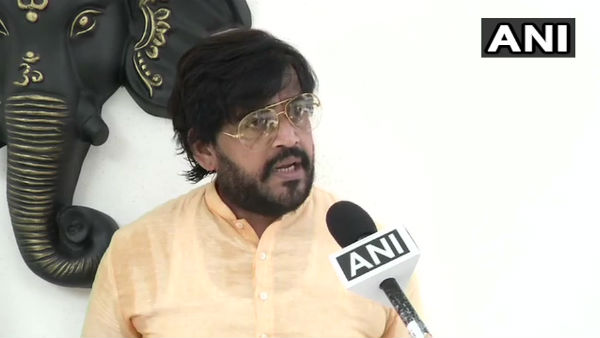 रवि किशन ने दिया जवाब 