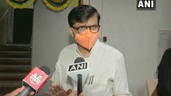 Shiv Sena never changed its stand on Veer Savarkar Sanjay Raut over bjp statement Shiv Sena never changed its stand on Veer Savarkar Sanjay Raut over bjp statement