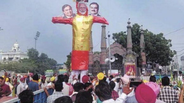 पंजाब में फूंके गए हैं पीएम मोदी के पुतले