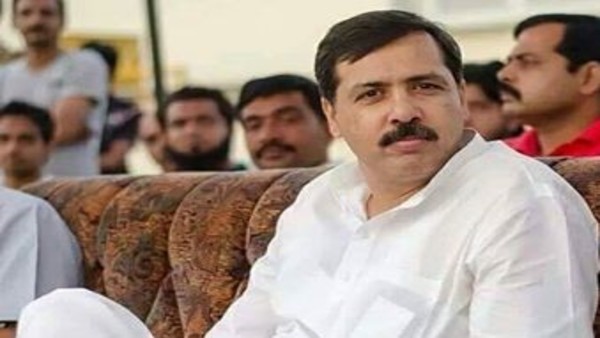 निर्दलीय धनंजय के आने से मुकाबला त्रिकोणीय 