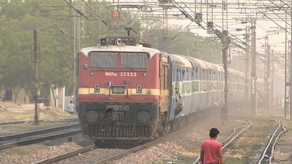  भारत-पाकिस्तान के बीच तय करता है सफर