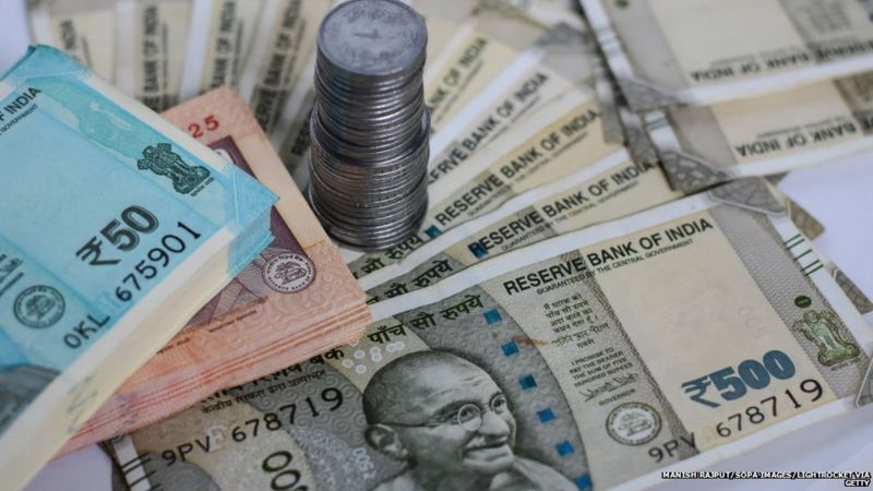 सरकारी कर्मचारियों को ही फ़ायदा या प्राइवेट सेक्टर को भी?