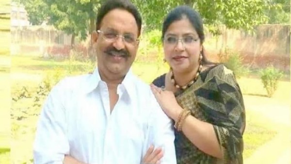 परिवार के पास 27 लाख से ज्यादा कीमत के हथियार परिवार के पास 27 लाख से ज्यादा कीमत के हथियार