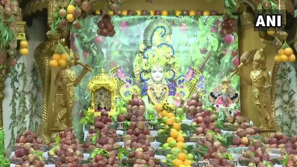 स्वामीनारायण मंदिर में प्रवेश की टाइमिंग भी बदली गई