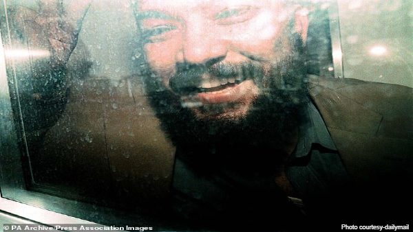 एडेल अब्देल बैरी को अमेरिकी दूतावासों पर हमलों में कैद किया गया था