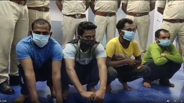 विदेशी मुद्रा बेचने के फिराक में था विदेशी मुद्रा बेचने के फिराक में था