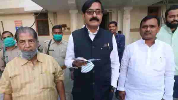 Suspended BSP mlas said they opposed Mayawati for supporting BJP Suspended BSP mlas said they opposed Mayawati for supporting BJP