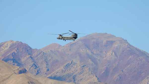 हल्के हैं, लेकिन टी72 और टी90 जैसी समानताएं