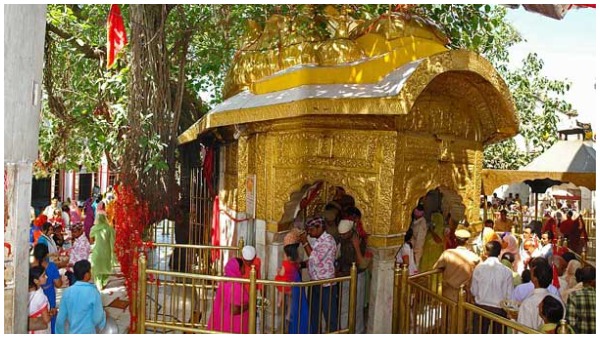 बॉर्डर खुलने के बाद चिंतपूर्णी मंदिर में बढ़े सैलानी 